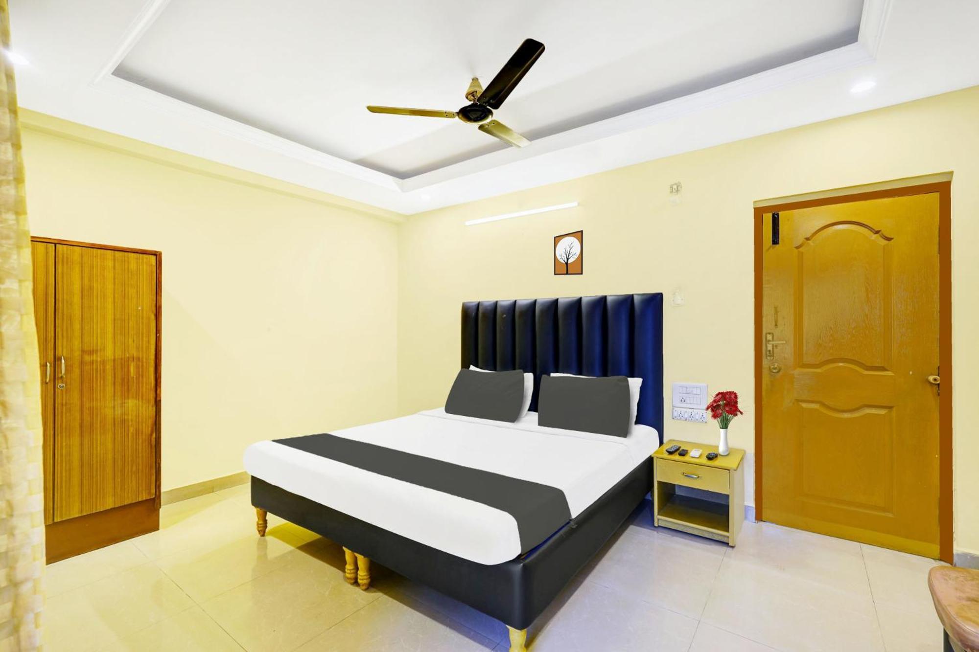 Super Hotel O Padmavathi Puram Near Railway Station Tirupati Bagian luar foto